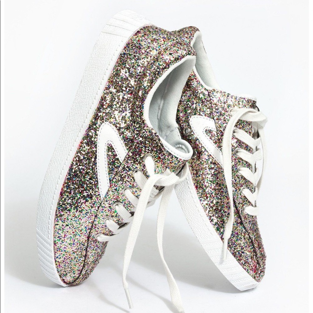 Madewell x Tretron glitter sneakers.